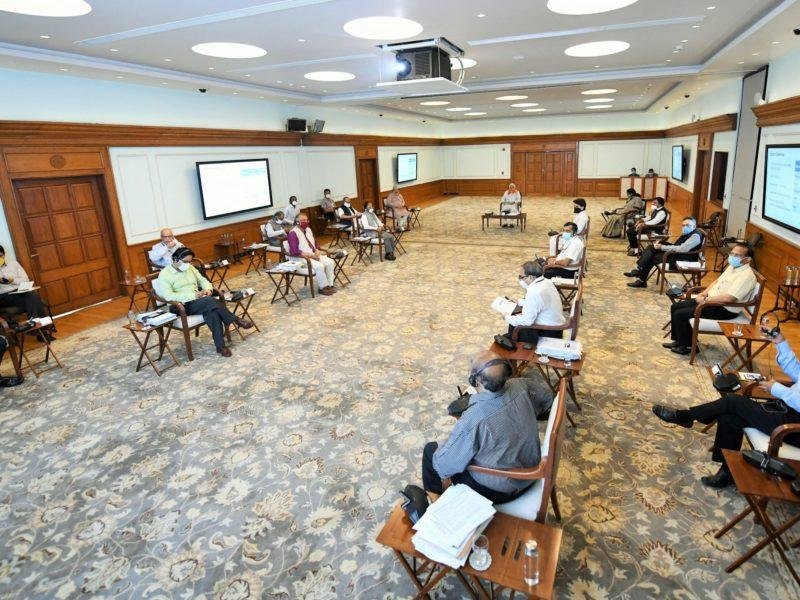 प्रधानमंत्री श्री मोदी ने कृषि क्षेत्र को बढ़ावा देने के तौर-तरीकों पर चर्चा करने के लिए बैठक की