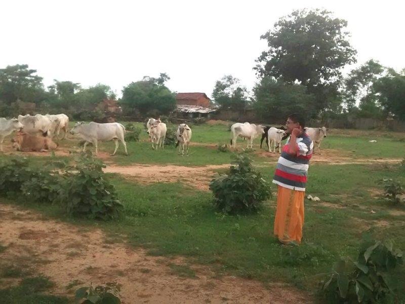 इस किसान के पास नहीं है एक भी पशु